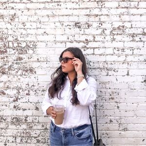 Meet your Posher, Victoria